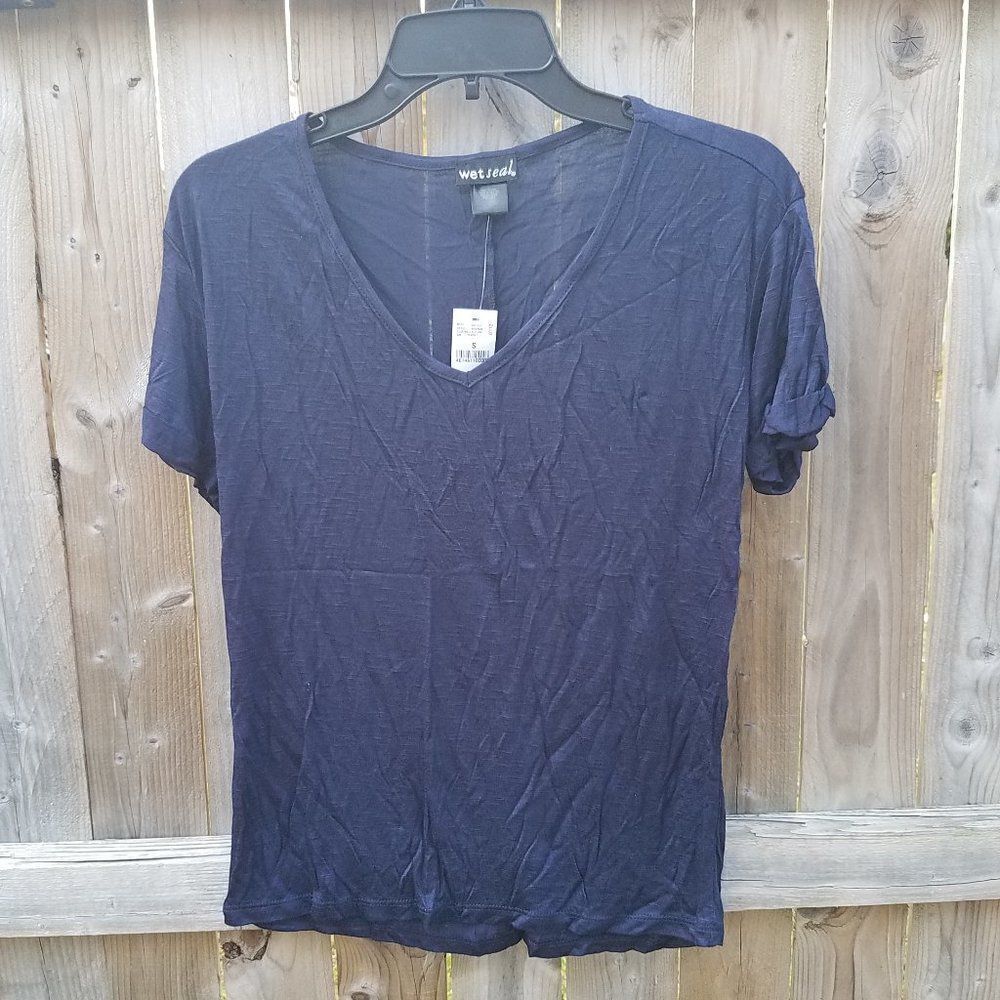 Deep Dark Navy Blue Tee Shirt by Wet Seal Size Small Super Soft & Stretchy NWT